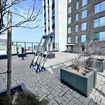 Peaceful Premium With Sauna And Balcony - Perfect Downtown Location