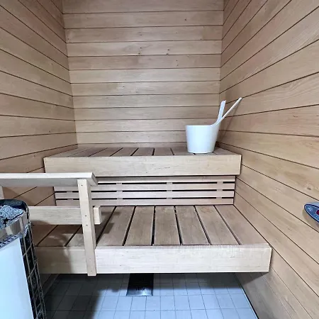 Peaceful Premium With Sauna And Balcony - Perfect Downtown Location * 탐페레