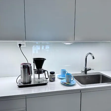 Διαμέρισμα Peaceful Premium With Sauna And Balcony - Perfect Downtown Location *