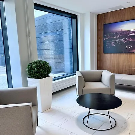 Apartamento Peaceful Premium With Sauna And Balcony - Perfect Downtown Location