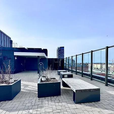 아파트 Peaceful Premium With Sauna And Balcony - Perfect Downtown Location *