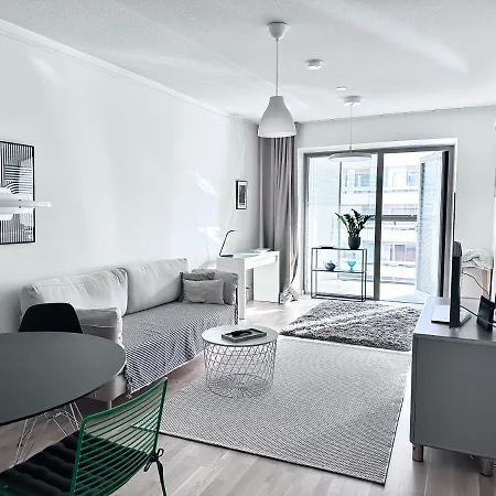 아파트 Peaceful Premium With Sauna And Balcony - Perfect Downtown Location *
