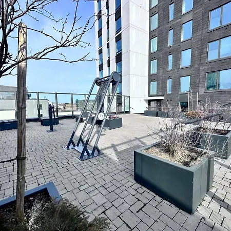 Peaceful Premium With Sauna And Balcony - Perfect Downtown Location